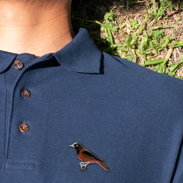 Maroon Oriole Lapel Pin – Avium